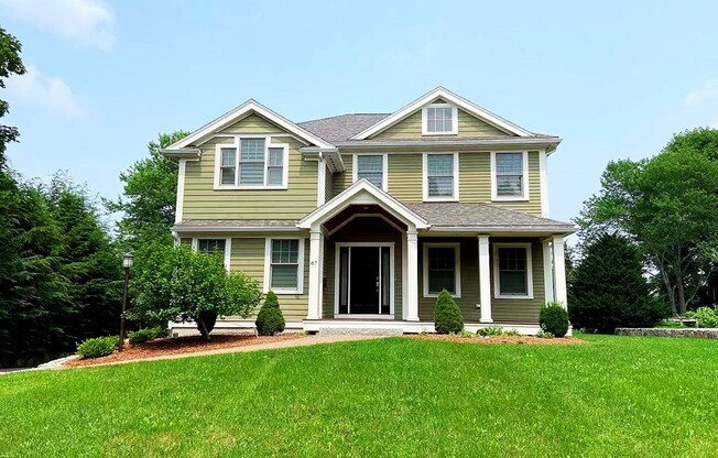 67 Oak St Unit 67