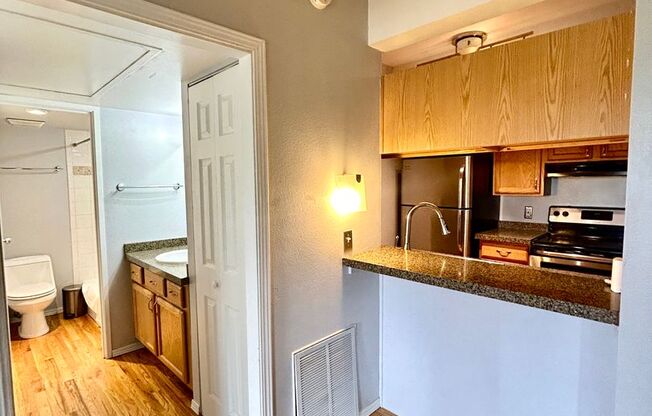 1 bed, 1 bath, $1,749, Unit UNIT 500