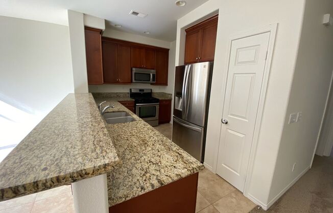 4 Bedroom House in La Costa Greens Community