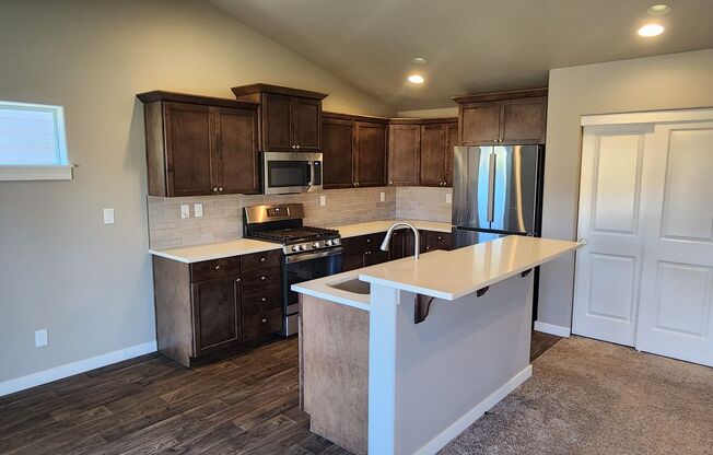 New 3 bedroom Hayden Home