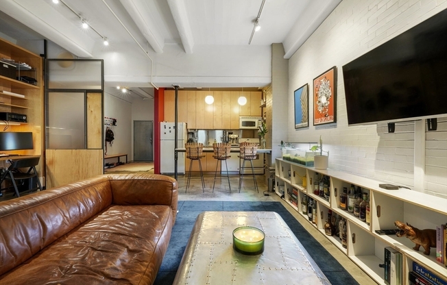 42 CHAUNCY ST