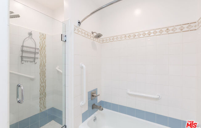 2 beds, 2 baths, 1,329 sqft, $4,550, Unit 306