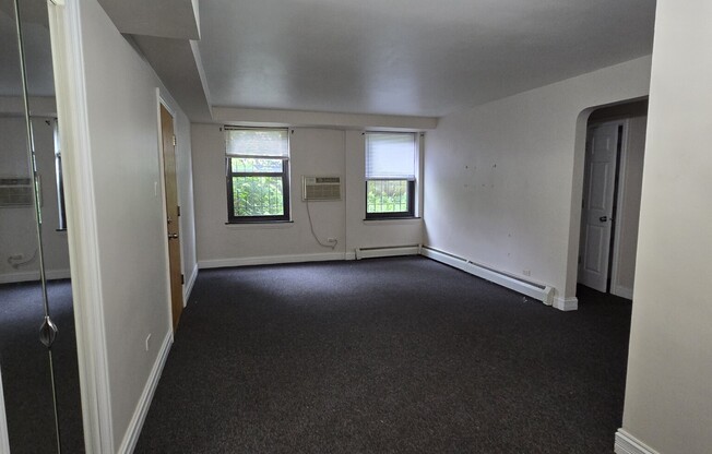 7326 N. Ridge, Unit 3E
