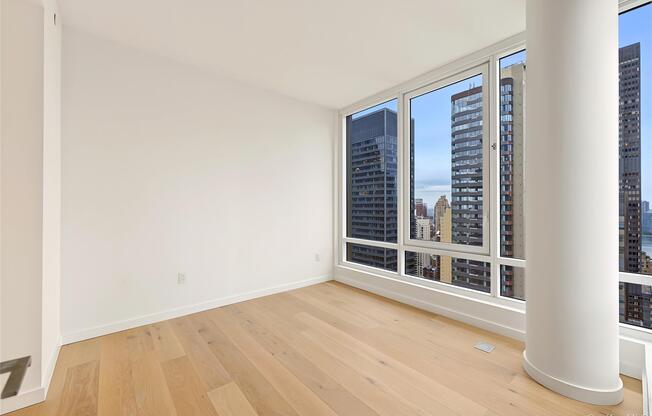2 beds, 2 baths, 835 sqft, $12,500, Unit 30C