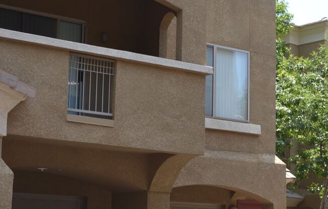 2 beds, 2.5 baths, $2,200, Unit # 2133