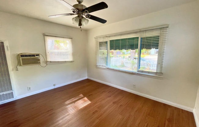 1 bed, 1 bath, $1,695, Unit 7334