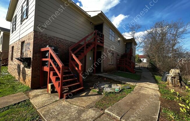1112 4th Avenue West