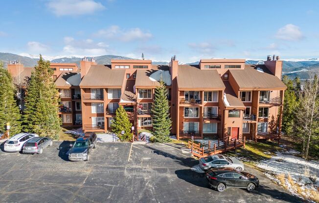 Beautiful Views in Silverthorne, your vacation home awaits!