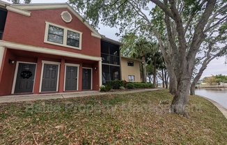 5764 BAYWATER DR