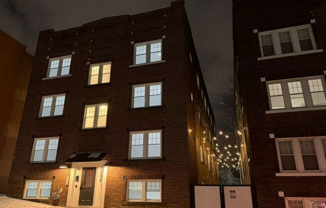 1 bed, 1 bath, 600 sqft, $899, Unit Unit 111