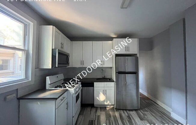 164 Delaware Ave