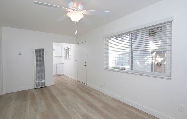1 bed, 1 bath, 740 sqft, $1,750, Unit H