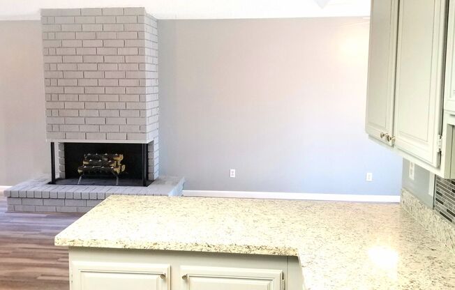 Remodeled 2 Bed 2 Bath Townhouse, Ready for Move In!