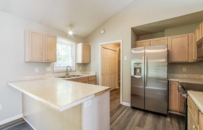 3205 FERDILAH LN