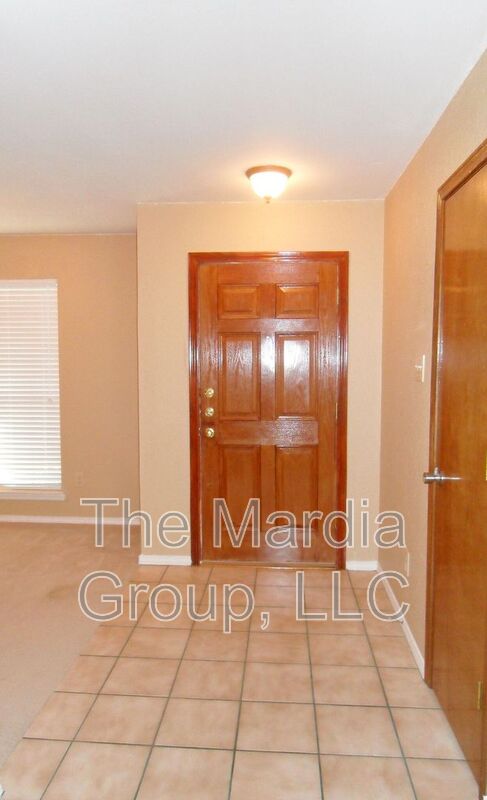 1321 CHICOTA DR