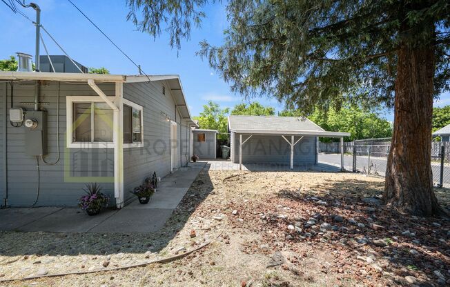 Updated 3-Bed, 2-Bath Bungalow on Spacious Corner Lot – Utilities Included!