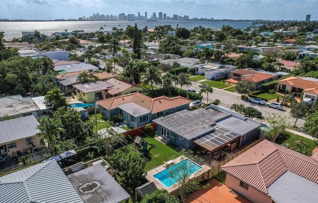 7549 BUCCANEER AVE NORTH BAY VILLAGE, FL 33141