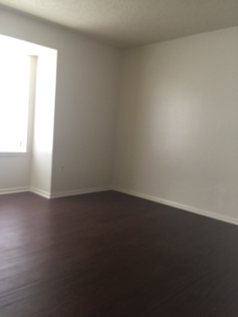 2 beds, 2 baths, 1,000 sqft, $975, Unit 8361-A