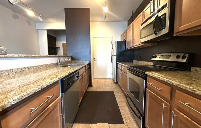 2 beds, 2 baths, 1,034 sqft, $2,550, Unit 604
