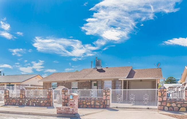 Charming 3 bedroom, 2 bath home in NorthEast El Paso!