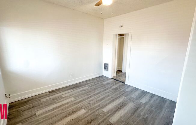 2143 Franklin Ave