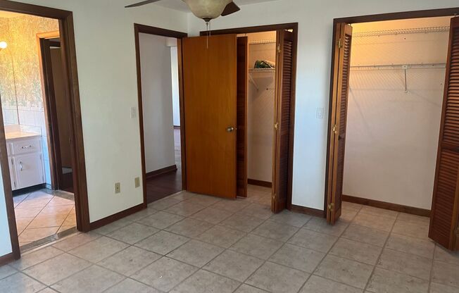 3 beds, 2 baths, $2,700