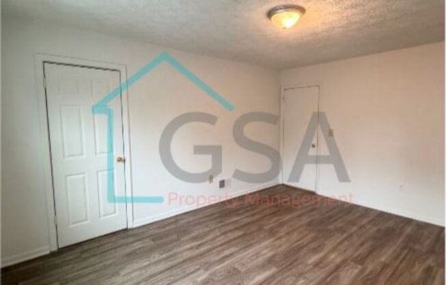 2 beds, 1.5 baths, 975 sqft, $950, Unit Cliffwood Terrace-4302-2B