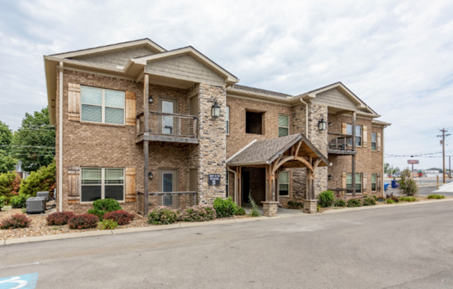 1 bed, 1 bath, 629 sqft, $795, Unit 1720-B12