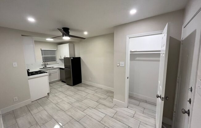 Studio, 1 bath, 500 sqft, $1,299, Unit 1515-01