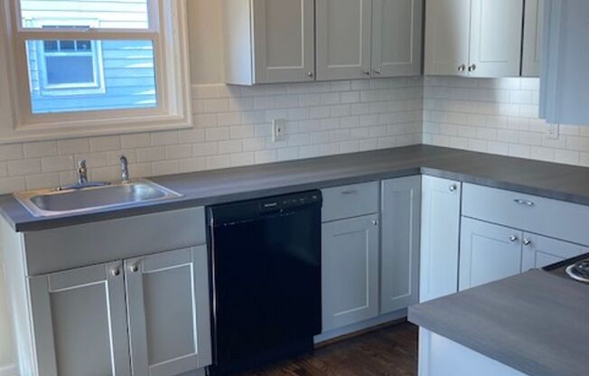 Updated North Tabor 2 Bedroom, 1 Bathroom House with Huge Basement