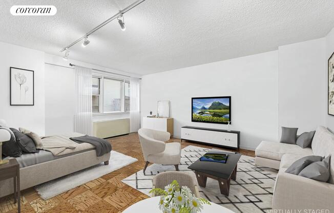 77 E 12 ST