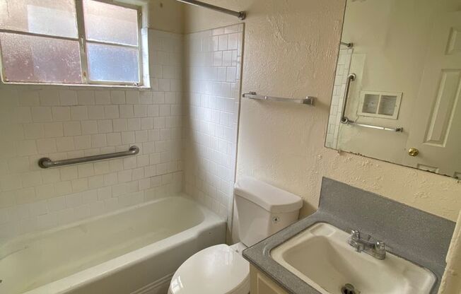 Studio, 1 bath, 400 sqft, $725, Unit 1623-3