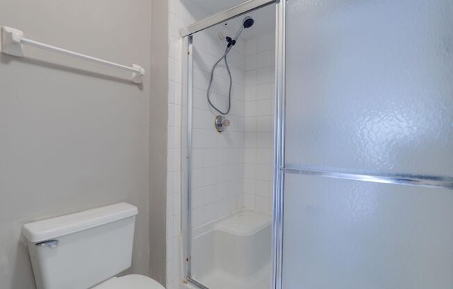 2 beds, 2 baths, $1,795, Unit # 308