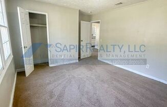 3 beds, 2 baths, $1,600