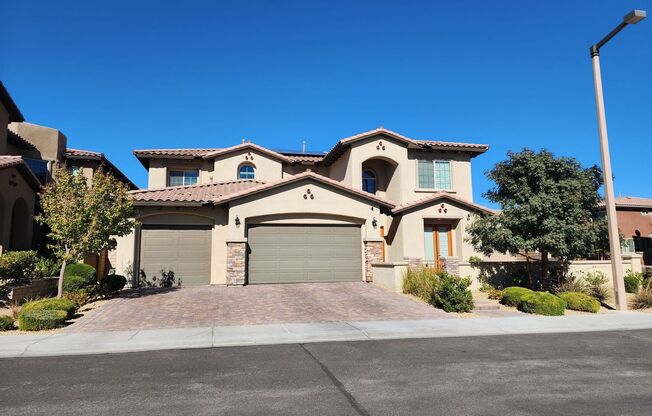 SUMMERLIN 5 BEDROOM,4 BATH HOME,3 CAR GARAGE