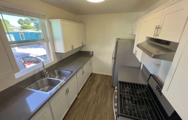 3 Bedroom House with laundry in Mountain View