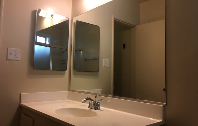 1 bed, 1 bath, $1,595