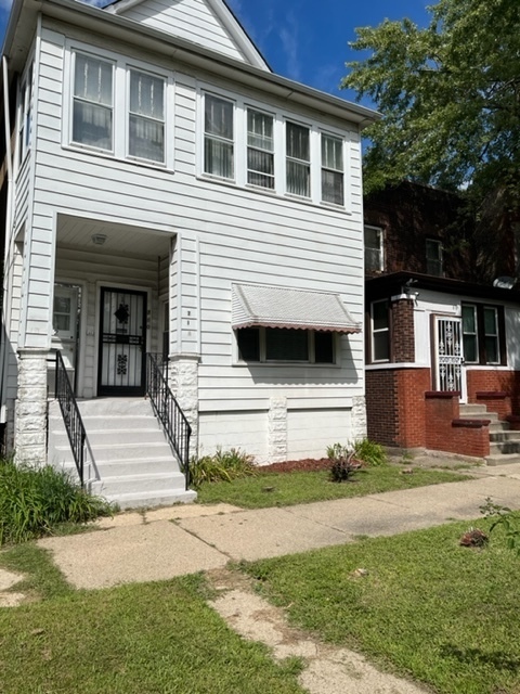 710 E 90 ST