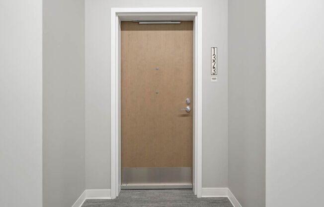 1 bed, 1 bath, 665 sqft, $1,250, Unit 1323