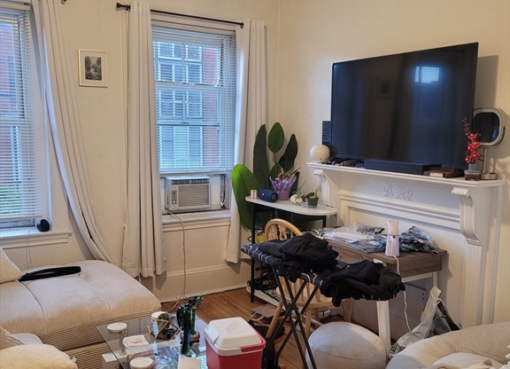 109 Dartmouth St Apt 19C