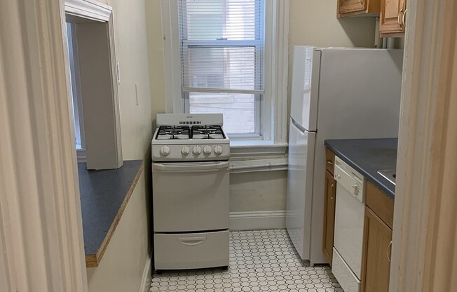 1 bed, 1 bath, 650 sqft, $2,300, Unit 6
