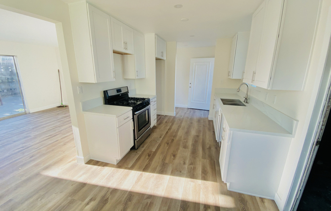 356 SUNSWEPT ST