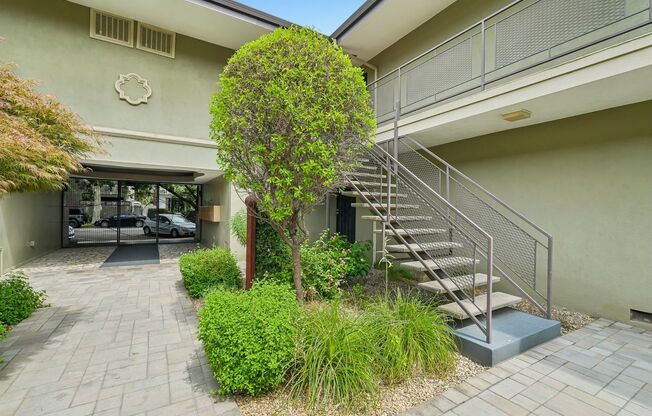 1 bed, 1 bath, 650 sqft, $1,595, Unit 201