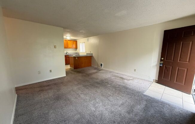 2 beds, 1 bath, 669 sqft, $1,200, Unit 45