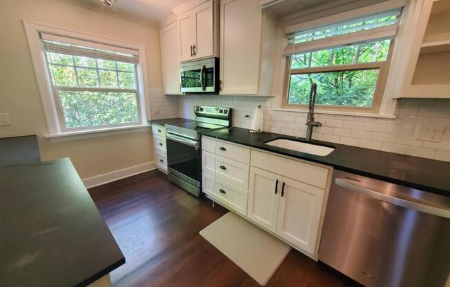 4736 SW Beaverton Hillsdale Hwy