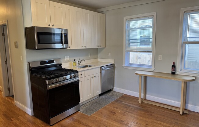 2149 DORCHESTER