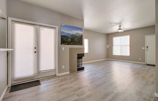 2 beds, 2 baths, 1,095 sqft, $1,600, Unit 140