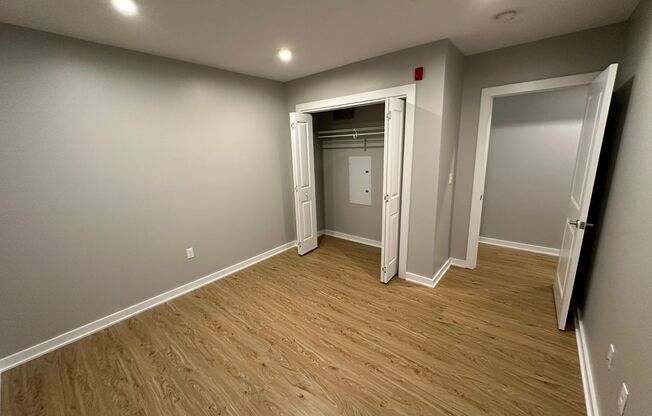 2 beds, 2 baths, 900 sqft, $2,050, Unit 3D