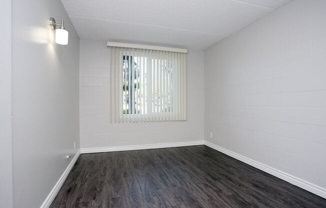 Studio, 1 bath, 400 sqft, $1,750, Unit 304