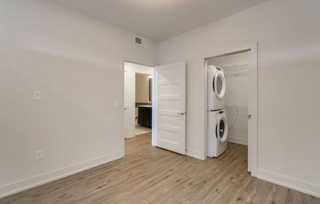 1 bed, 1 bath, $1,400, Unit 1050 N 4th St. Apt. 313